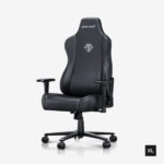 كرسي الألعاب AndaSeat Novis Series المريح – مقاس XL  جلد PVC فاخر | أسود أنيق | مناسب لطول 165–210 سم | وزن 35–120 كجم