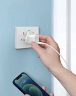⁦شاحن امكر باوربورت III مدخل USB-C بقوة 20 واط موديل A2149K22 - ابيض⁩ - الصورة ⁦7⁩