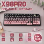 ⁦لوحة مفاتيح ألعاب ATTACK SHARK X98PRO بعدد 99 زرًا مع وضع اتصال ثلاثي، وشاشة عرض LED ملوّنة، ولوحة أرقام مدمجة - Pink Blueberry Switch⁩ - الصورة ⁦2⁩