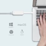 ⁦TP-Link UE300C USB-C to RJ45 Gigabit Ethernet Network Adapter⁩ - الصورة ⁦4⁩
