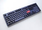 ⁦لوحة مفاتيح DUCKY ONE 3 TKL PBT HOT SWAP Blue Switch Cherry RGB السلكية الميكانيكية للألعاب - تخطيط عربي (Cosmic Blue)⁩ - الصورة ⁦4⁩