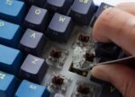 كيبورد ميكانيكي داكي ون 3 داي بريك TKL هوت سواب سويتش أحمر شيري - Image 6