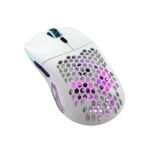⁦Glorious Model O Minus Wireless Gaming Mouse – Matte White, 65g⁩ - الصورة ⁦3⁩