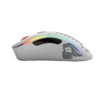 ⁦Glorious Model D Minus Wireless Gaming Mouse 67g – Matte White⁩ - الصورة ⁦3⁩